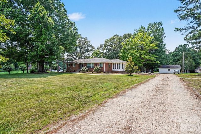 3800 Centergrove Road, Concord, NC 28025