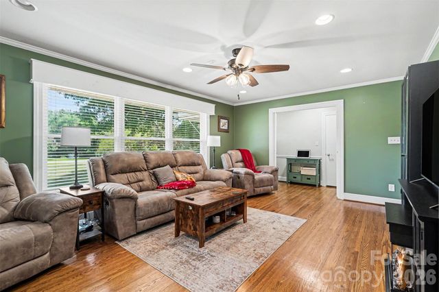3800 Centergrove Road, Concord, NC 28025