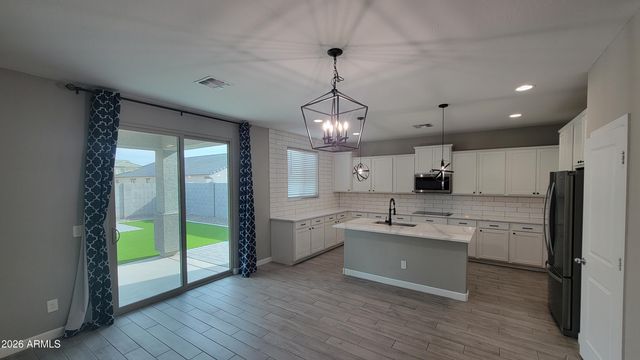 9189 N 98TH Avenue, Peoria, AZ 85345