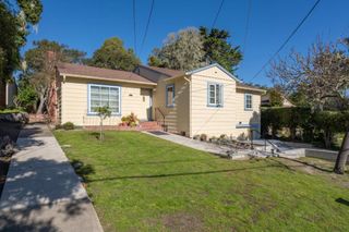32 Via Ventura, Monterey, CA 93940