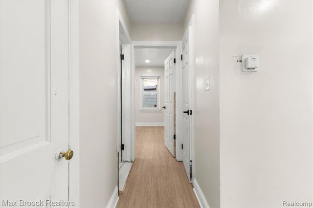 291 Michigan Avenue, Pontiac, MI 48342