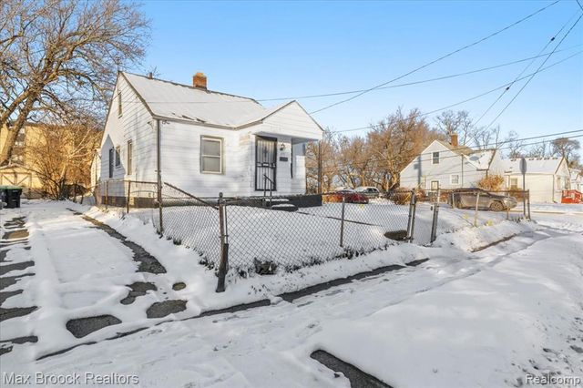 291 Michigan Avenue, Pontiac, MI 48342