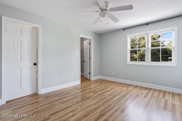 808 Desoto Street, 7, Ocean Springs, MS 39564