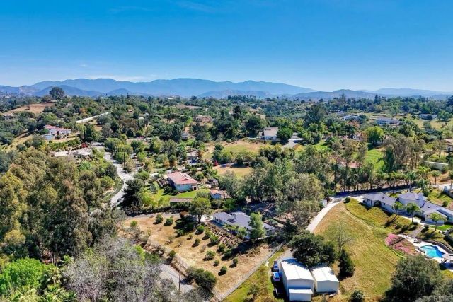 2830 Green Canyon Road, Fallbrook, CA 92028