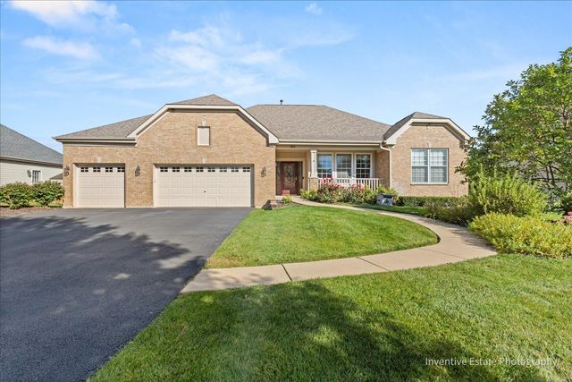 483 Glover Drive, North Aurora, IL 60542