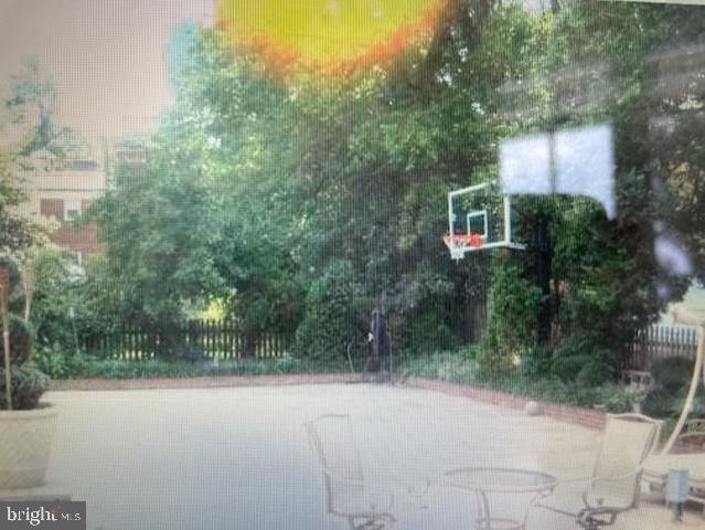 5301 GOLDSBORO RD, Bethesda, MD 20817