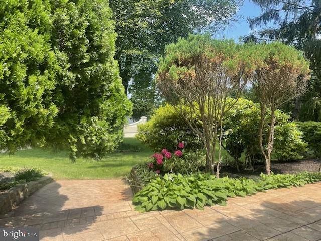 5301 GOLDSBORO RD, Bethesda, MD 20817