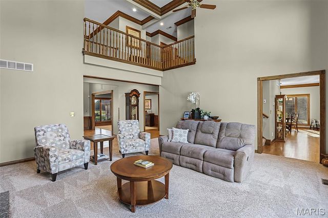 614 Lower Marine Road, Troy, IL 62294