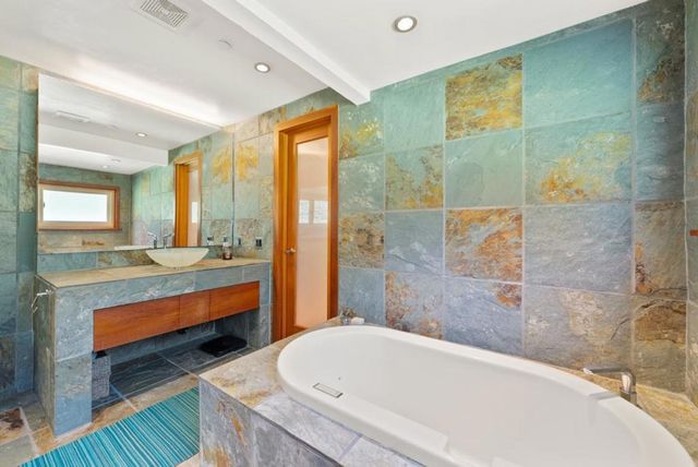 15220 Upper Ellen Road, Los Gatos, CA 95033