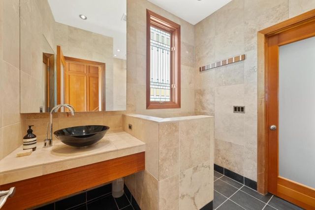 15220 Upper Ellen Road, Los Gatos, CA 95033