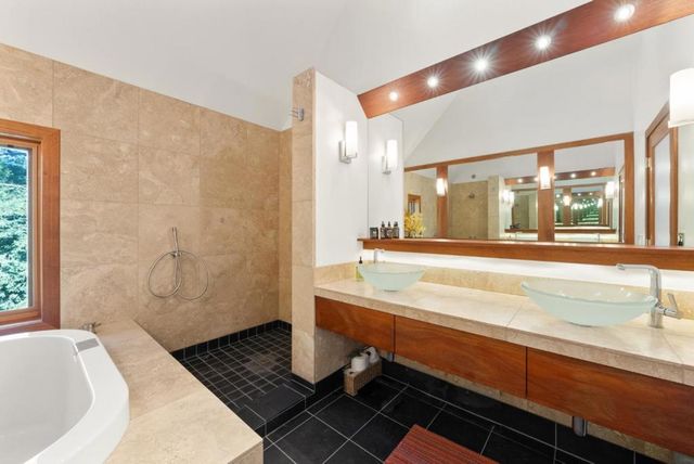 15220 Upper Ellen Road, Los Gatos, CA 95033