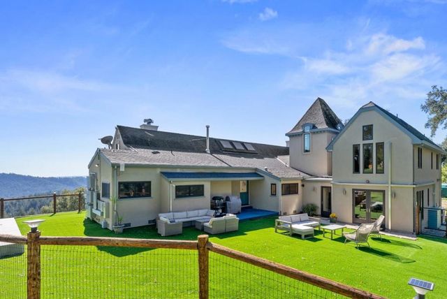 15220 Upper Ellen Road, Los Gatos, CA 95033