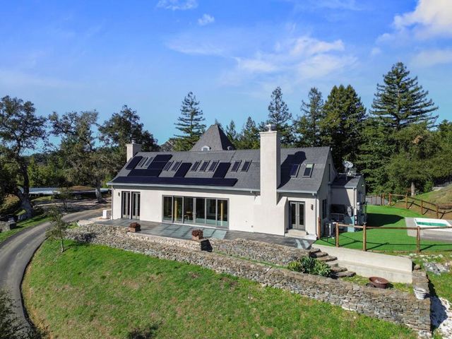 15220 Upper Ellen Road, Los Gatos, CA 95033