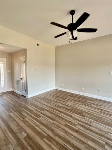 8255 Savage Loop, Theodore, AL 36582