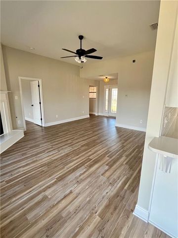 8255 Savage Loop, Theodore, AL 36582