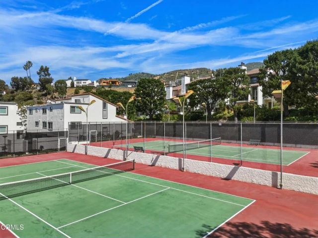 1776 Palisades Drive 88, Los Angeles, CA 90272