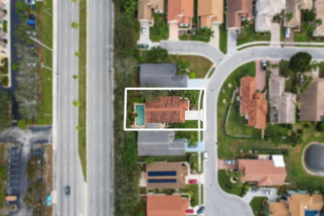 10056 Lexington Circle N, Boynton Beach, FL 33436