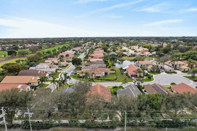 10056 Lexington Circle N, Boynton Beach, FL 33436