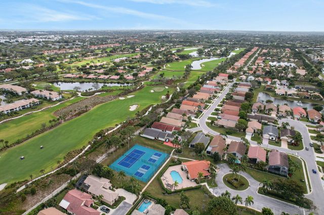 10056 Lexington Circle N, Boynton Beach, FL 33436