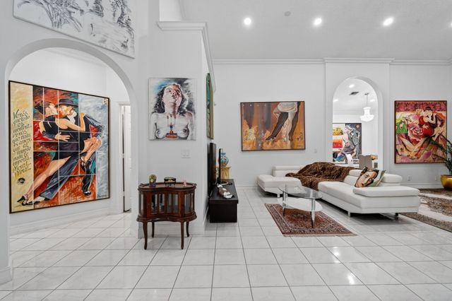 10056 Lexington Circle N, Boynton Beach, FL 33436