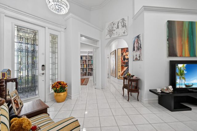 10056 Lexington Circle N, Boynton Beach, FL 33436