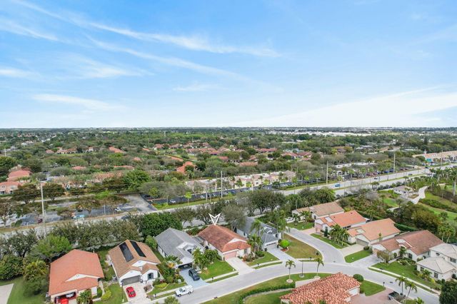 10056 Lexington Circle N, Boynton Beach, FL 33436