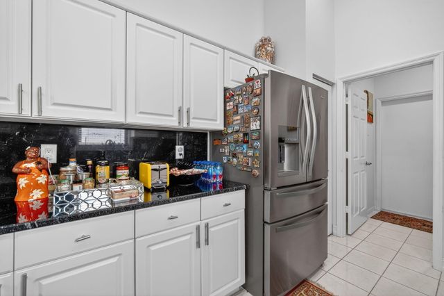 10056 Lexington Circle N, Boynton Beach, FL 33436