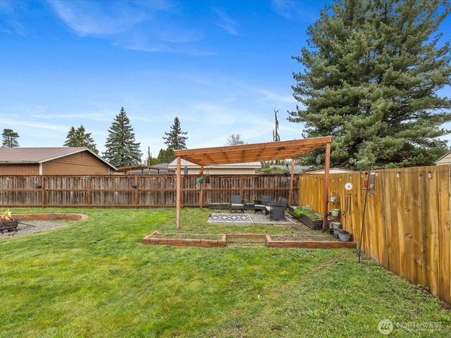 5715 91st Place NE, Marysville, WA 98270