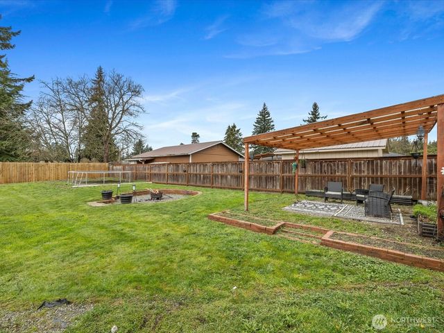 5715 91st Place NE, Marysville, WA 98270