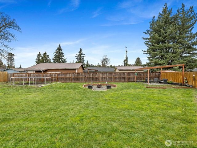 5715 91st Place NE, Marysville, WA 98270