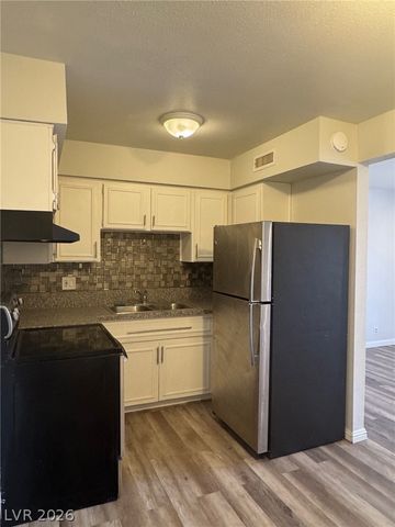 615 South Royal Crest Circle 24, Las Vegas, NV 89169