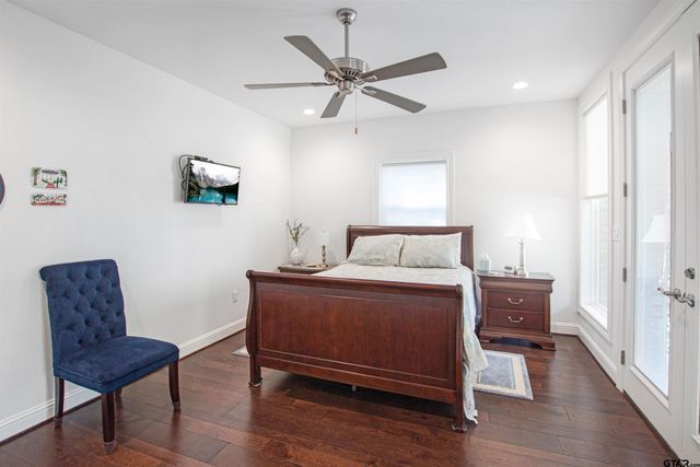 15722 Timberhill Dr, Flint, TX 75762