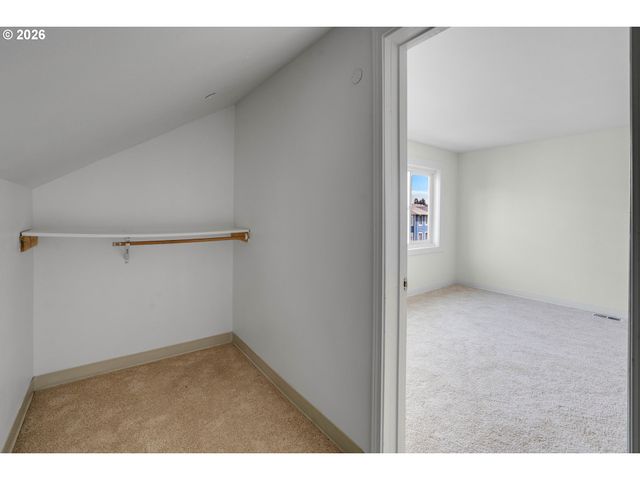481 S PINE St, Canby, OR 97013
