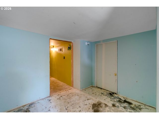481 S PINE St, Canby, OR 97013