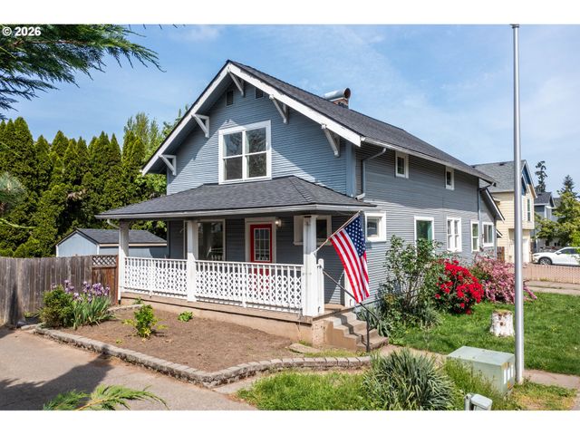 481 S PINE St, Canby, OR 97013