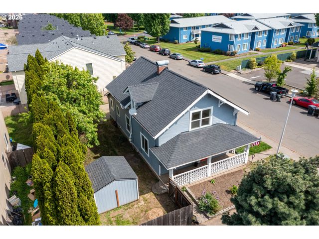 481 S PINE St, Canby, OR 97013