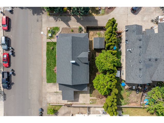 481 S PINE St, Canby, OR 97013