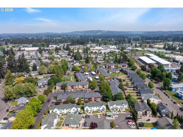 481 S PINE St, Canby, OR 97013