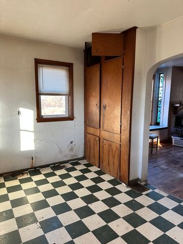 18683 Malvern Road, Morrison, IL 61270