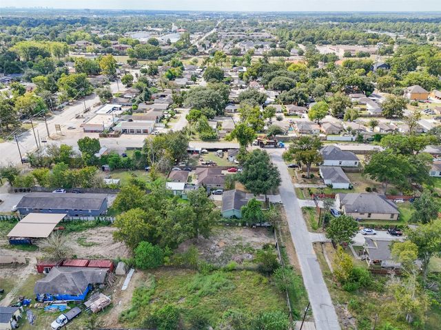 2429 Calvin, Houston, TX 77088