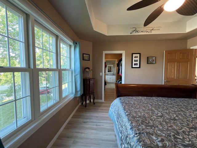 2248 NICK LANE, De Pere, WI 54115