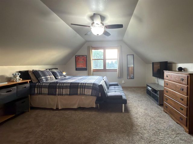2248 NICK LANE, De Pere, WI 54115