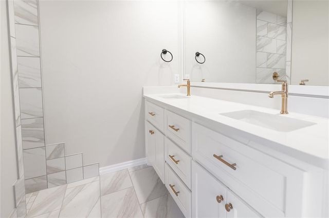 917 Damask Drive, Edmond, OK 73034