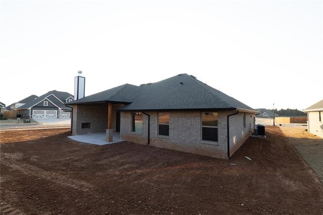 917 Damask Drive, Edmond, OK 73034