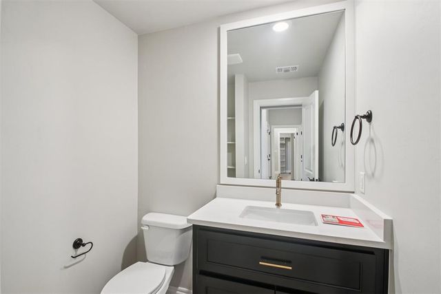 917 Damask Drive, Edmond, OK 73034