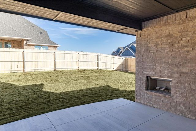 917 Damask Drive, Edmond, OK 73034