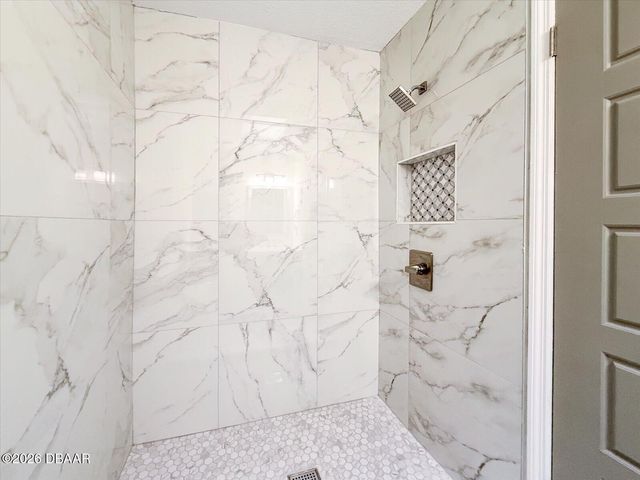 20 Woodlands Circle, Ormond Beach, FL 32174