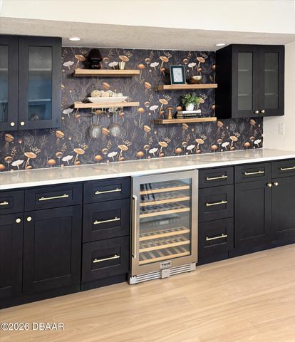 20 Woodlands Circle, Ormond Beach, FL 32174