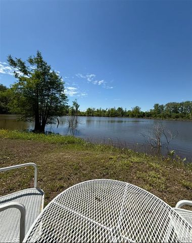 7841 State Highway 96, Mozier, IL 62070