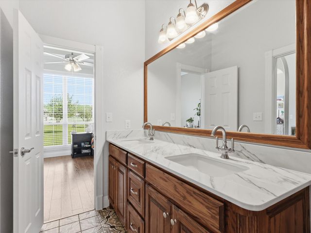 106 Goldmine Court, Aledo, TX 76008